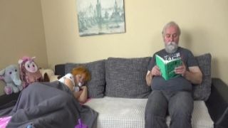 Old perv gets off with girl with glasses