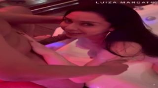 OnlyFans - Luiza Marcato - Um Cliente Em Bel M Pediu Que Grav Ssemos Um Pouco Chupando Ele. Mas Coitado F