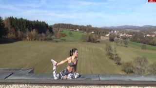 BlackSophie - Yoga fuer Fortgeschrittene