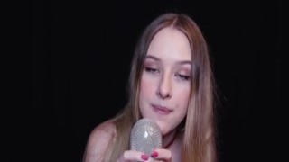 DIDDLY ASMR LICKING